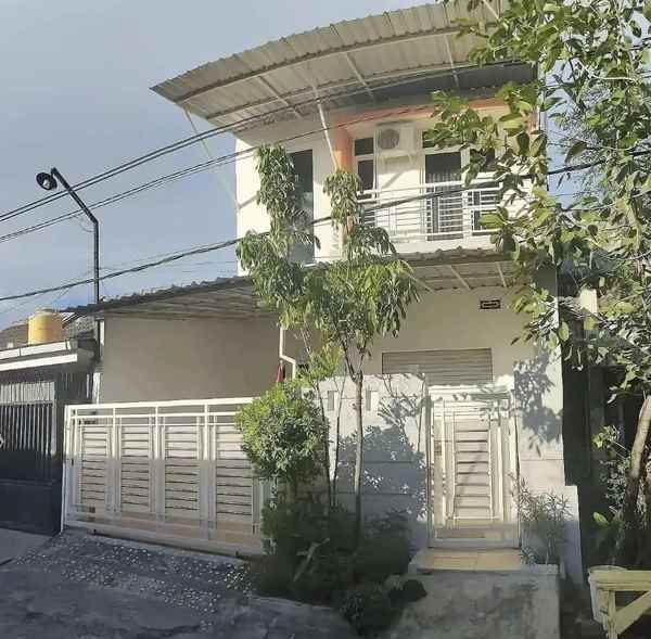 dijual rumah medayu utara