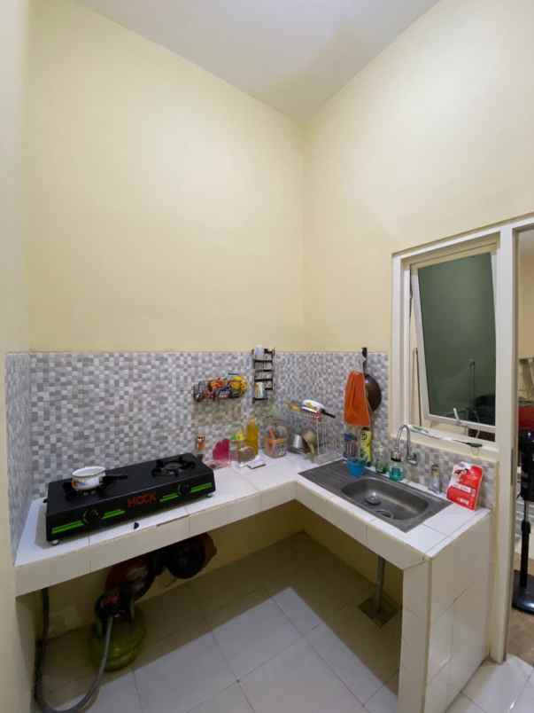 dijual rumah medayu utara