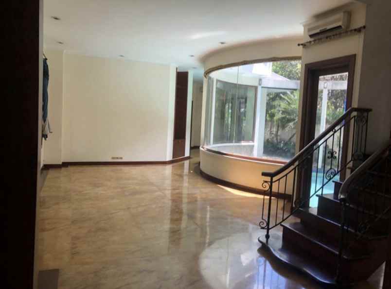 dijual rumah menteri rasuna said