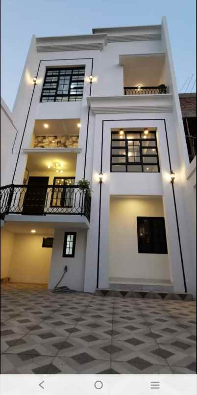 dijual rumah meruyung limo depok