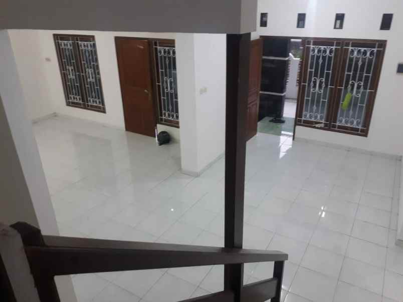 dijual rumah minomartani ngaglik sleman