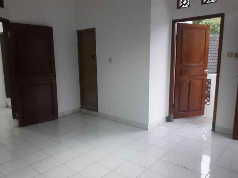 dijual rumah minomartani ngaglik sleman