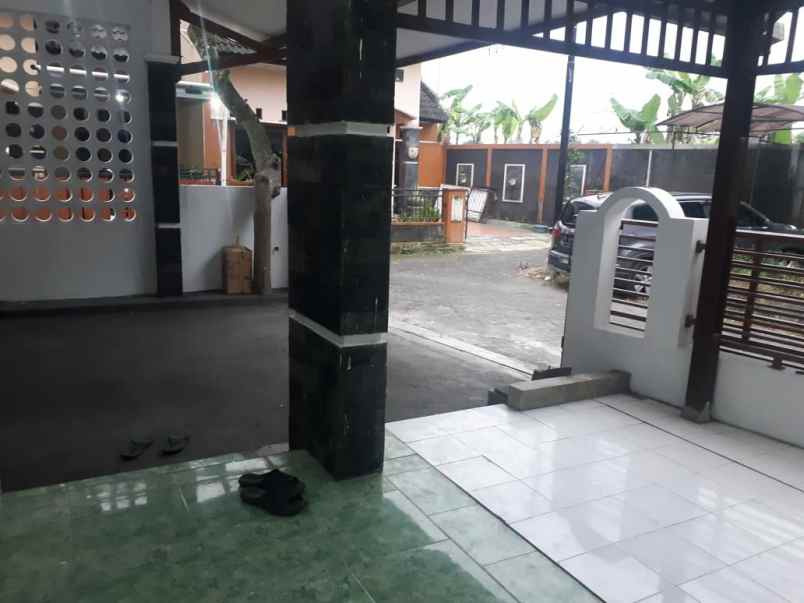 dijual rumah minomartani ngaglik sleman