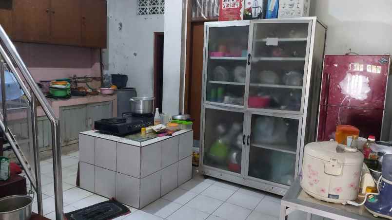 dijual rumah mugas