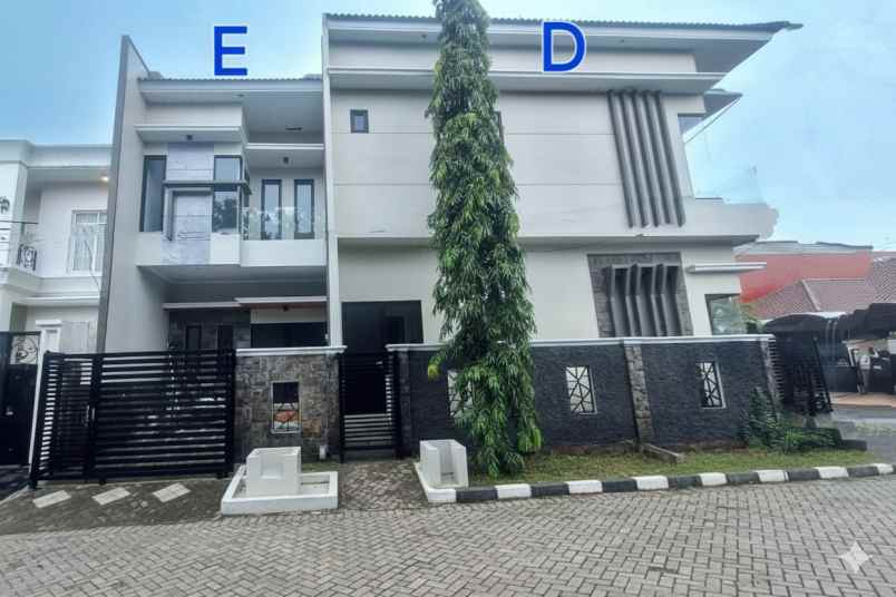 dijual rumah mulyosari prima utara