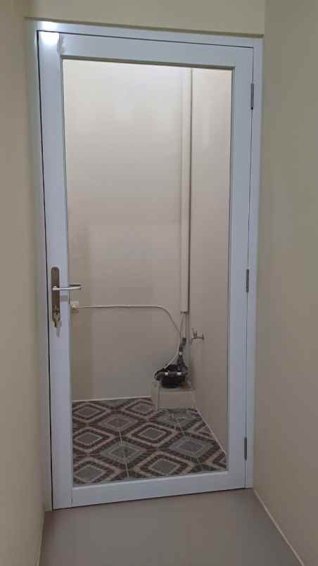 dijual rumah mutiara gading timur