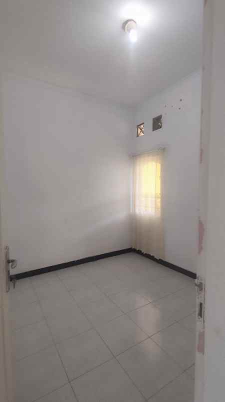 dijual rumah muyosari