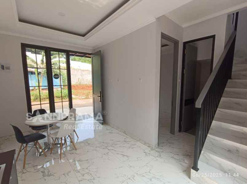 dijual rumah nagrak gunung putri bogor