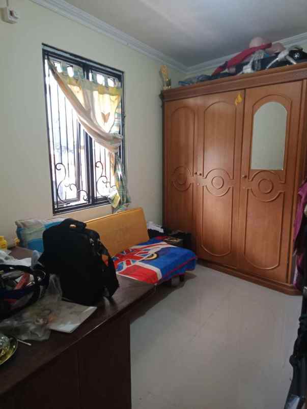 dijual rumah nanggerang