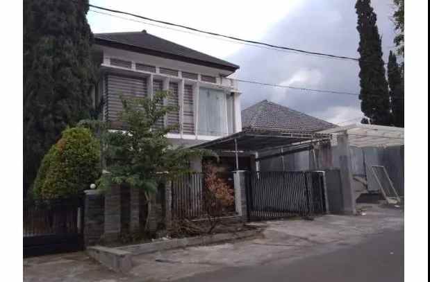 dijual rumah ngaglik