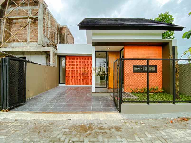 dijual rumah ngaglik