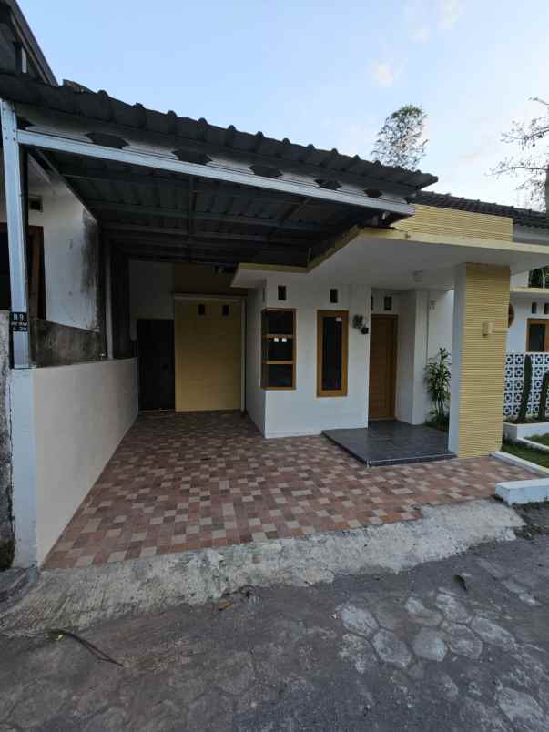 dijual rumah ngemplak donoharjo kec