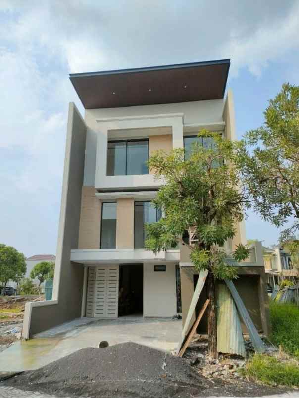 dijual rumah pakuwon indah the mansion