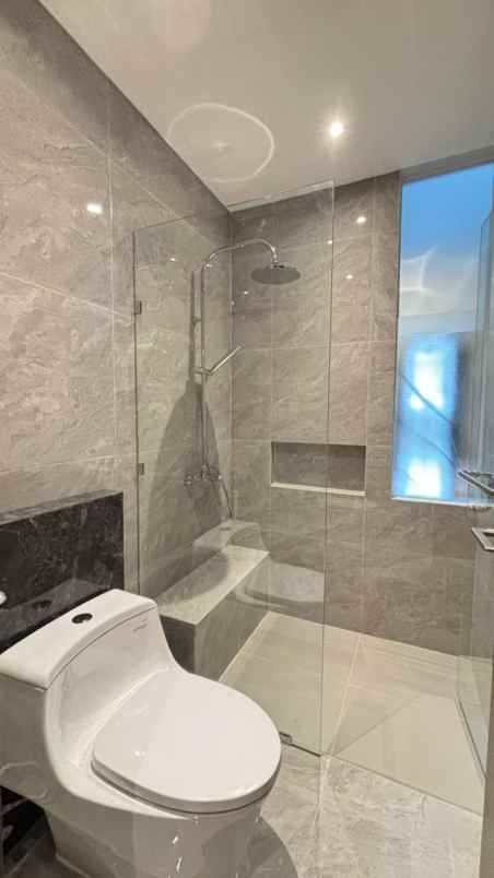 dijual rumah palma grandia