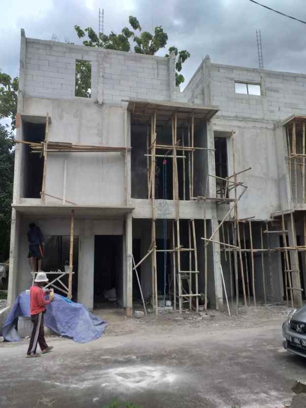 dijual rumah pancoran mas depok