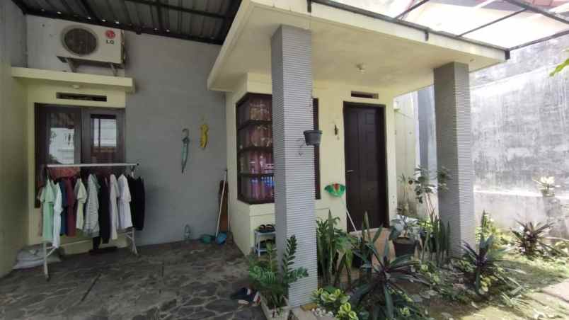 dijual rumah pandanwanagi utama residence