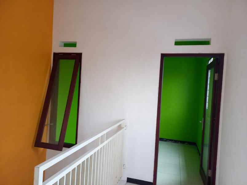 dijual rumah pandanwangi