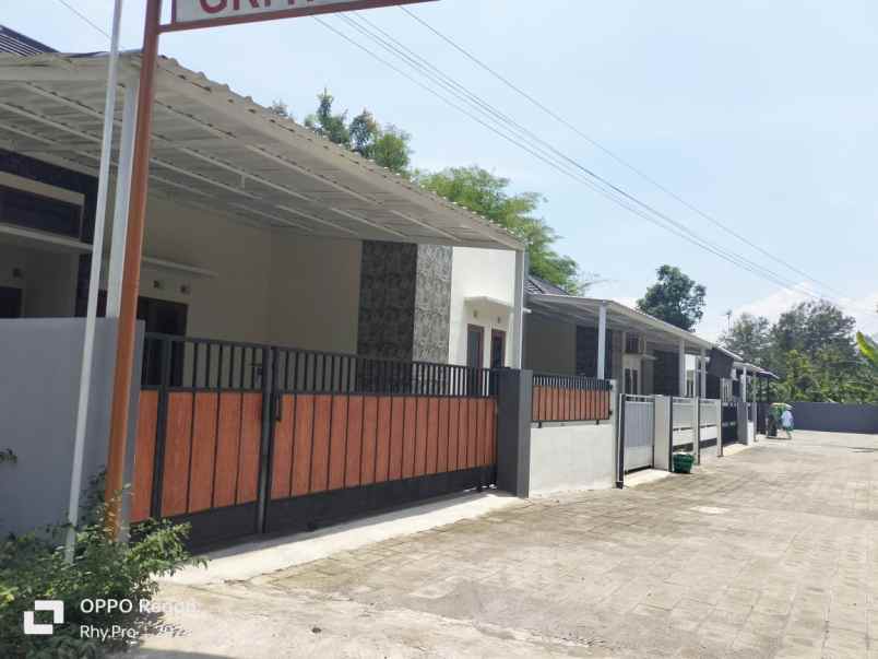 dijual rumah pasar cebongan