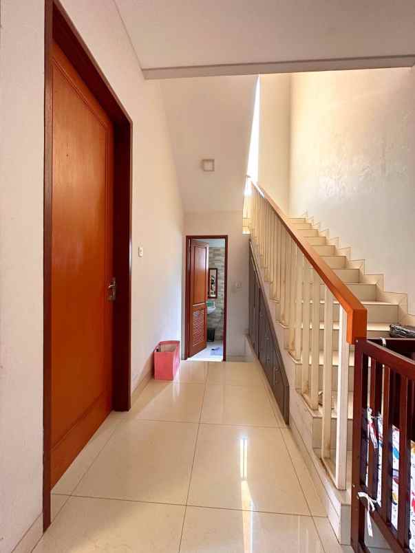 dijual rumah pasar minggu