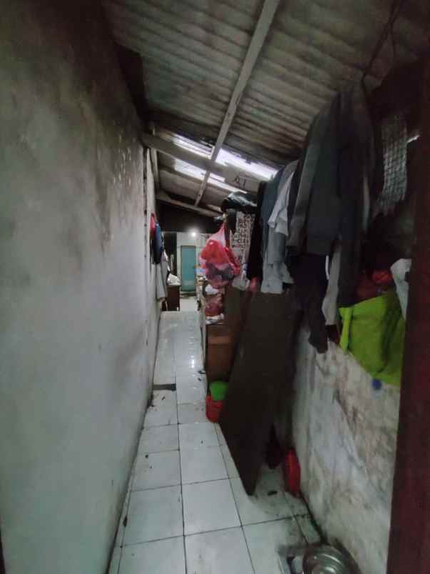 dijual rumah pasar minggu