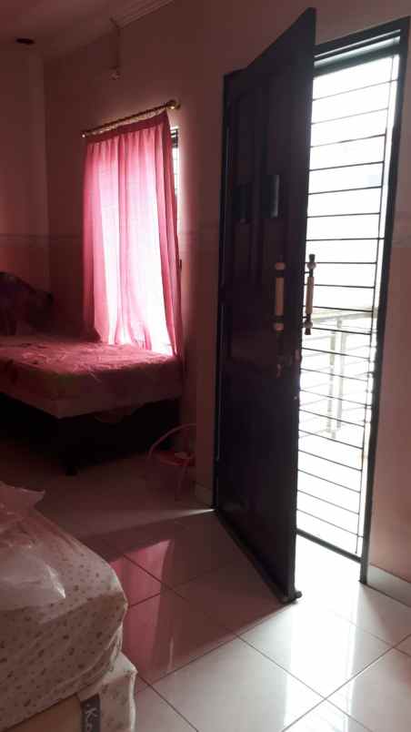 dijual rumah pegangsaan dua