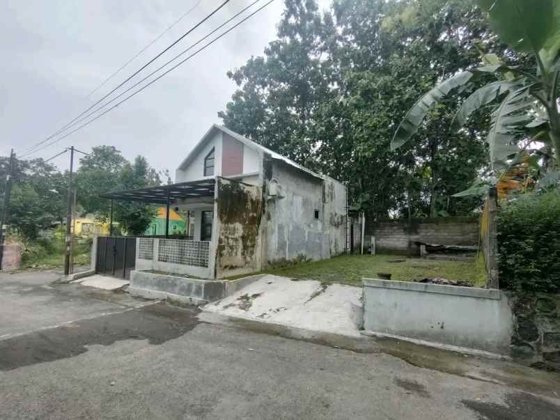 dijual rumah pemda sleman