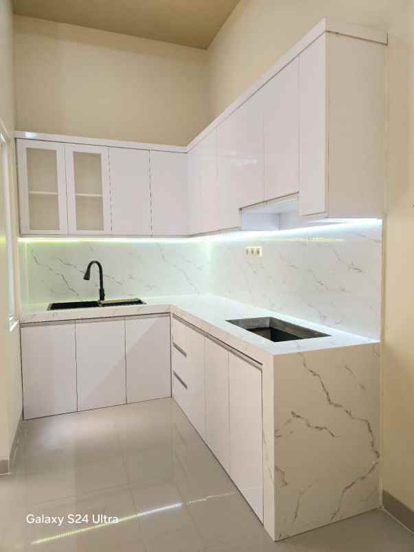 dijual rumah permata harapan baru bekasi b0721