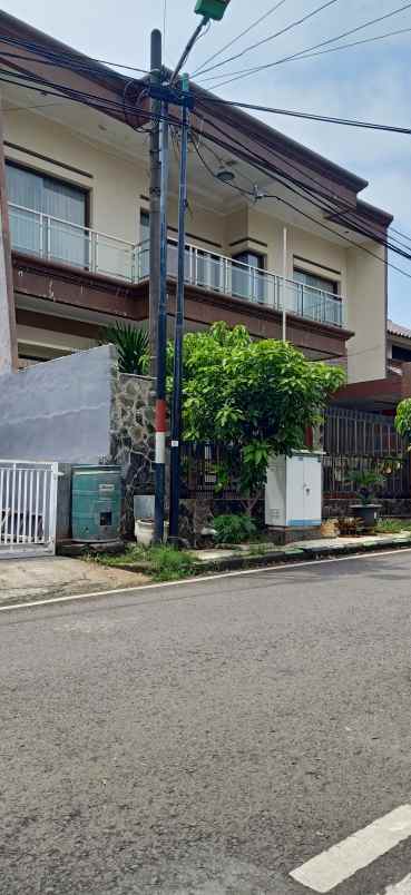 dijual rumah permata timur 1 pondok kelapa