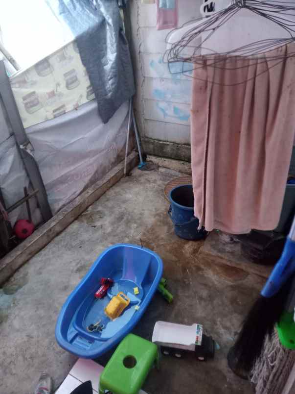 dijual rumah perum arsanta padjajaran