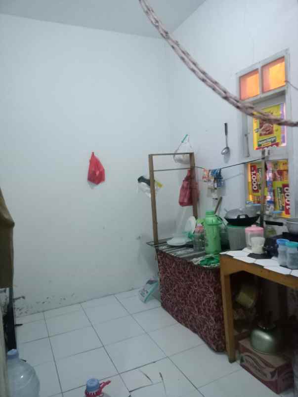 dijual rumah perum arsanta padjajaran