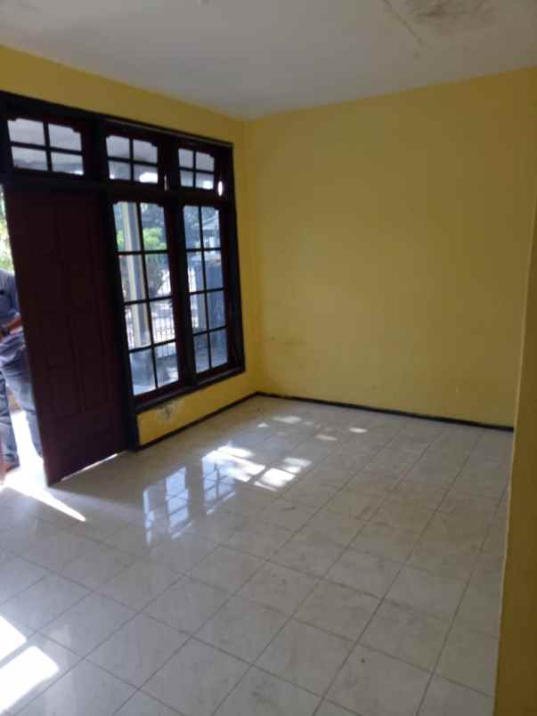 dijual rumah perum bunul asri bunulrejo