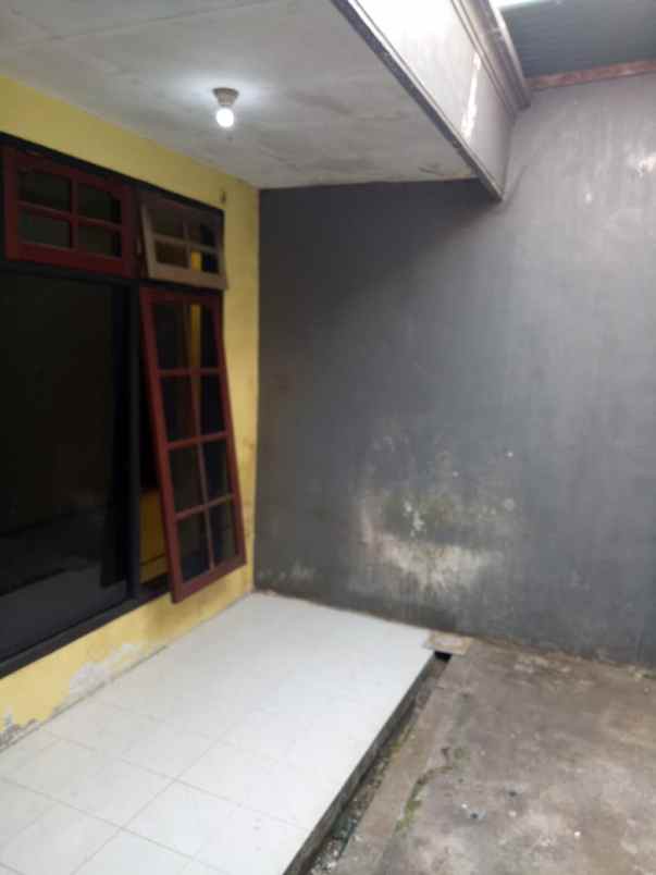 dijual rumah perum bunul asri bunulrejo