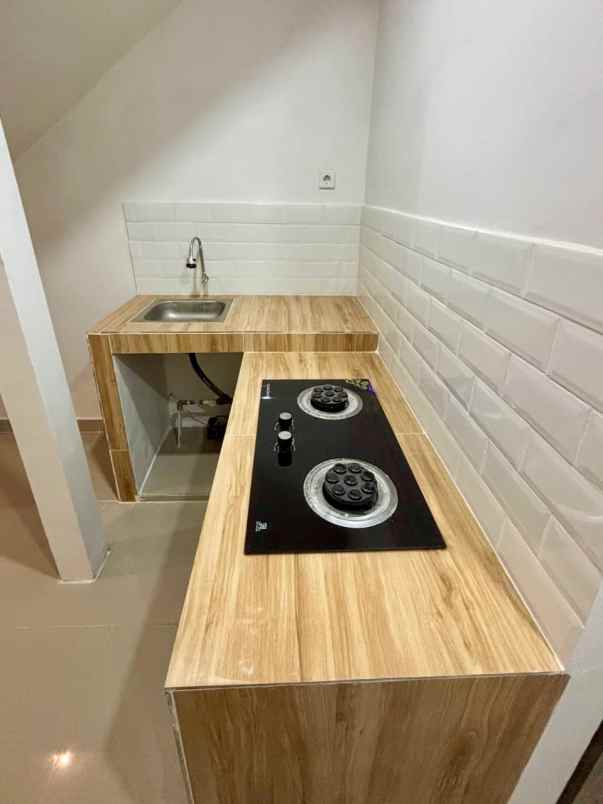 dijual rumah perum graha prima baru