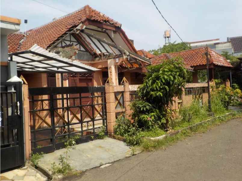 dijual rumah perumahan bukit cimanggu