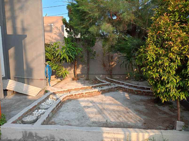 dijual rumah perumahan green residence