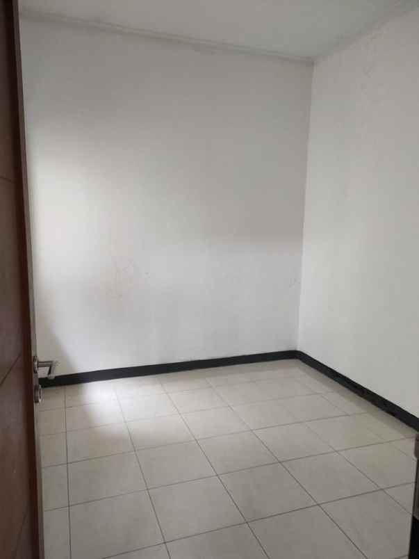 dijual rumah perumahan katapang indah