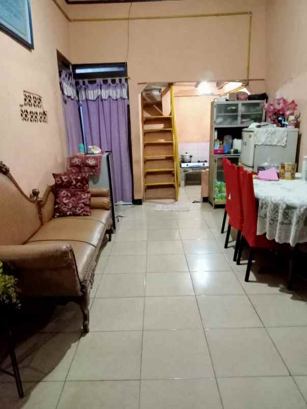 dijual rumah perumnas 2 kayuringin jaya