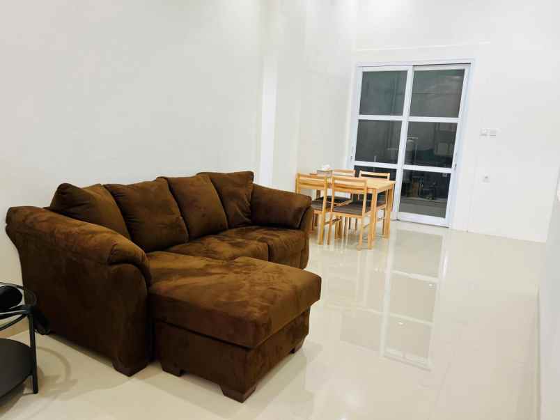 dijual rumah pinus regency bandung