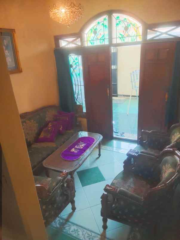 dijual rumah ploso timur