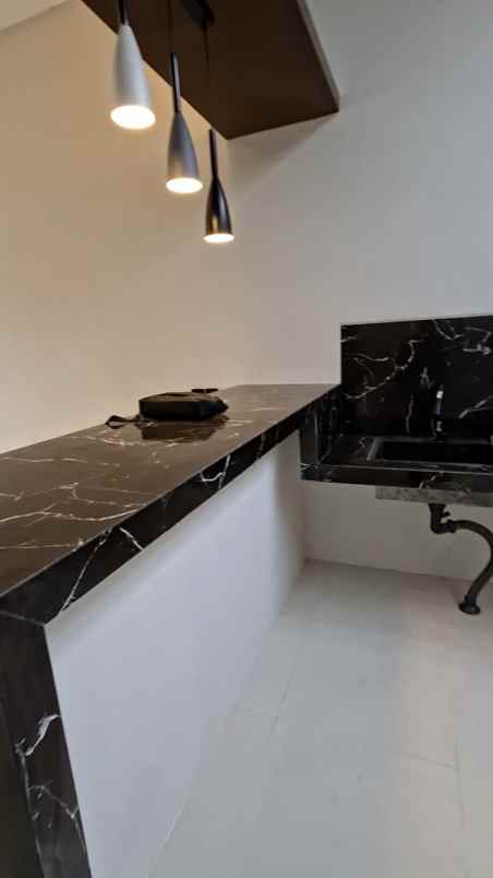 dijual rumah plus ruko lokasi poros vbt kota malang