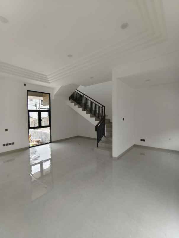 dijual rumah pondok hijau