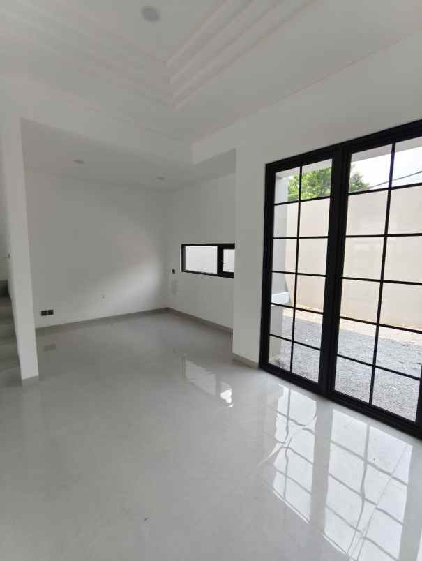 dijual rumah pondok hijau