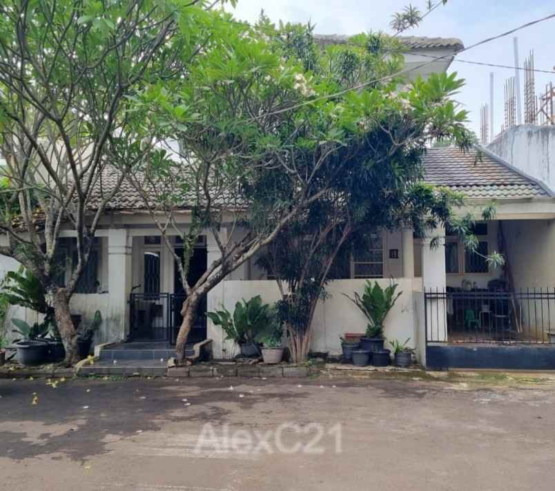 dijual rumah pondok pucung