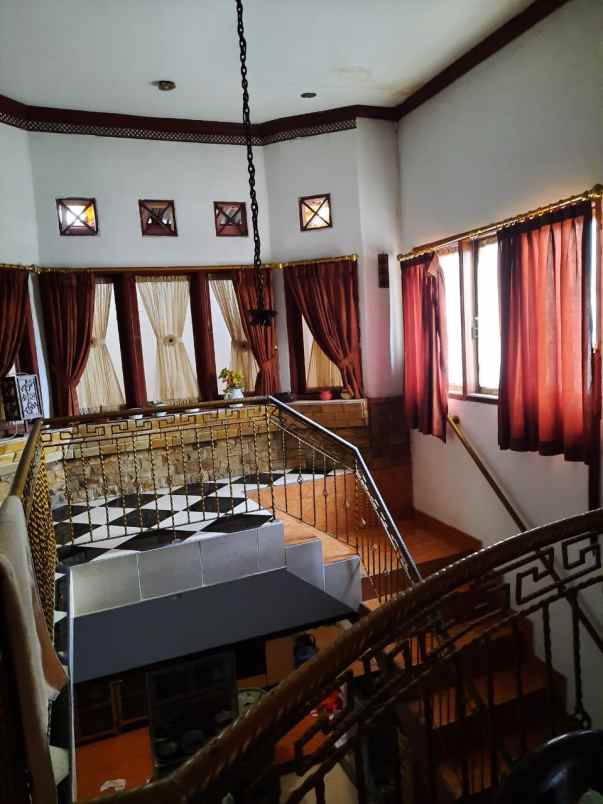 dijual rumah pondok ranji