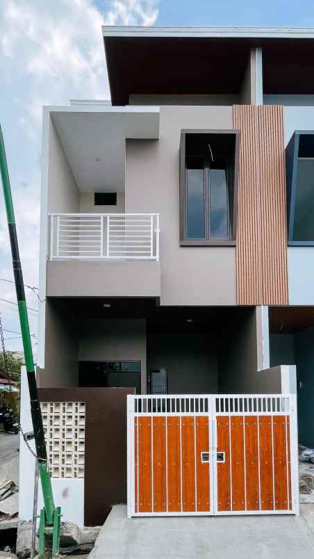 dijual rumah pondok ungu permai sektor