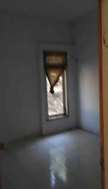 dijual rumah posisi strategis pinggir jalan raya desa