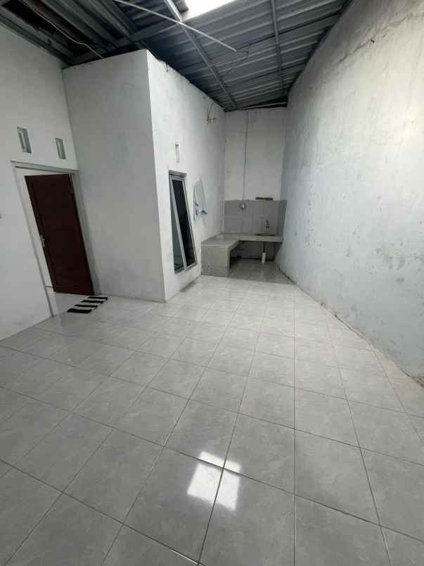 dijual rumah potorono