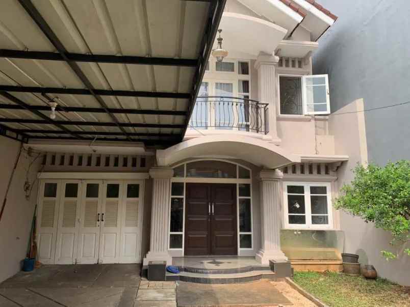 dijual rumah praja