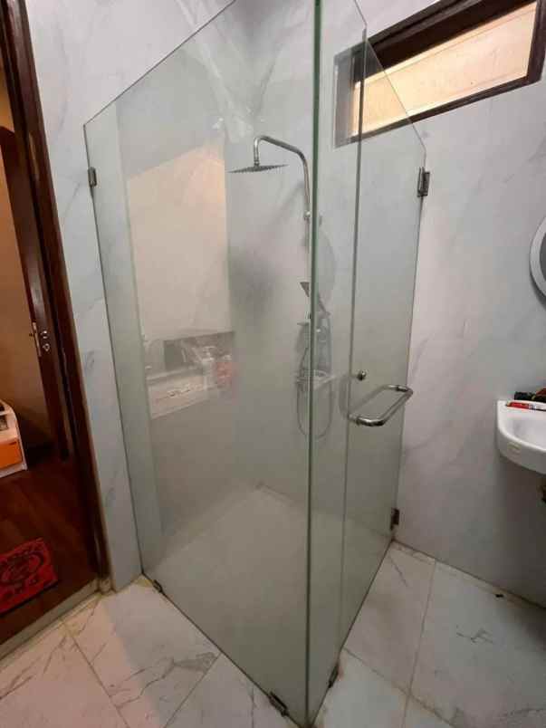 dijual rumah pungkur