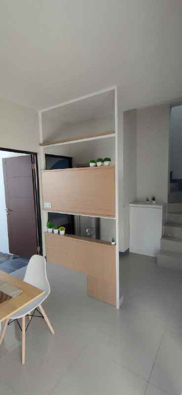 dijual rumah puri surya jaya oslo